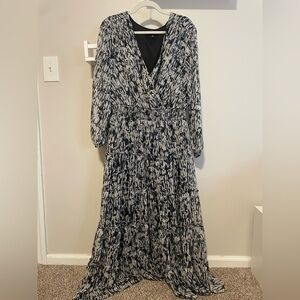 MSK Black and Gray Long Sleeve Dress